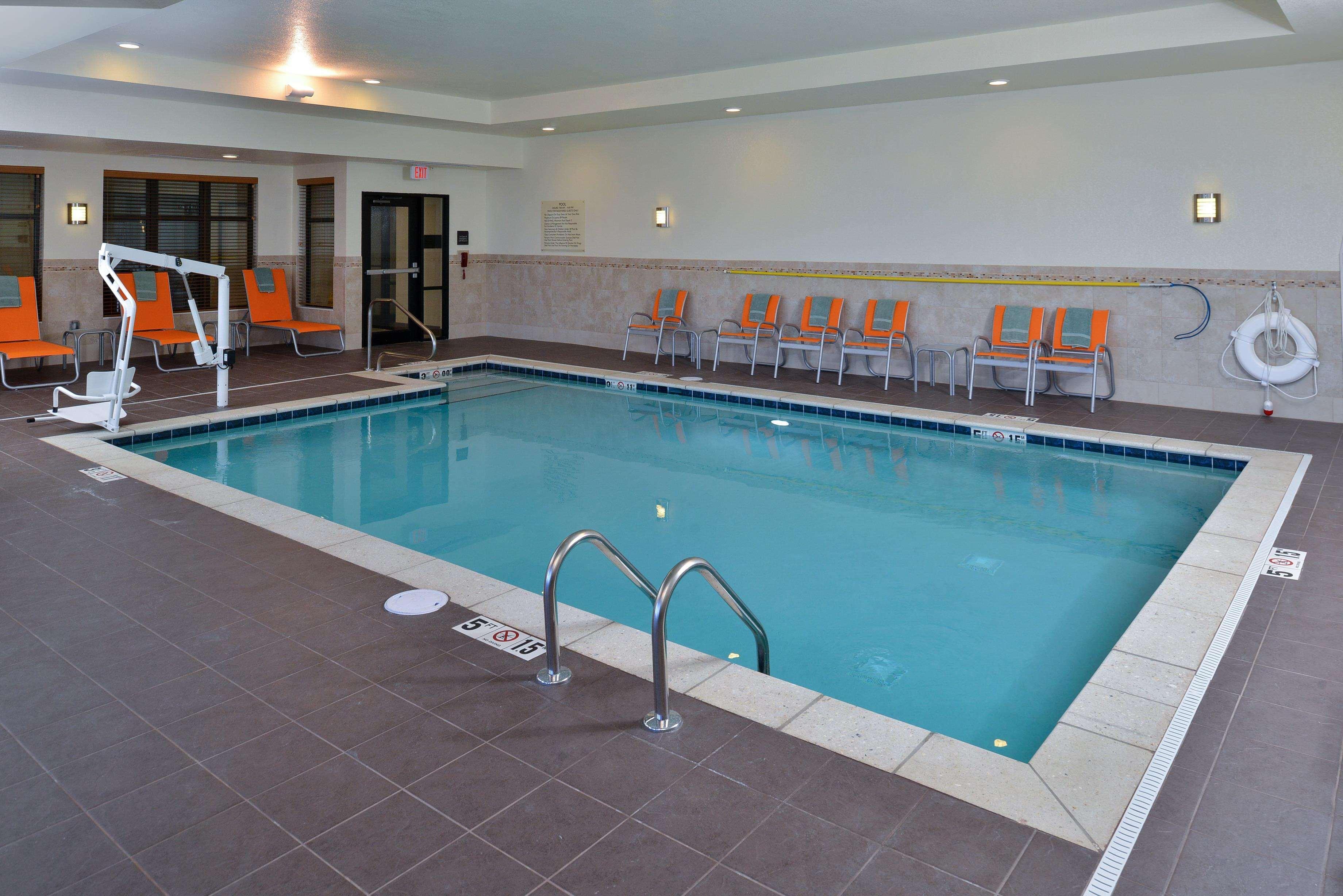 Hilton Garden Inn West Chester Bagian luar foto