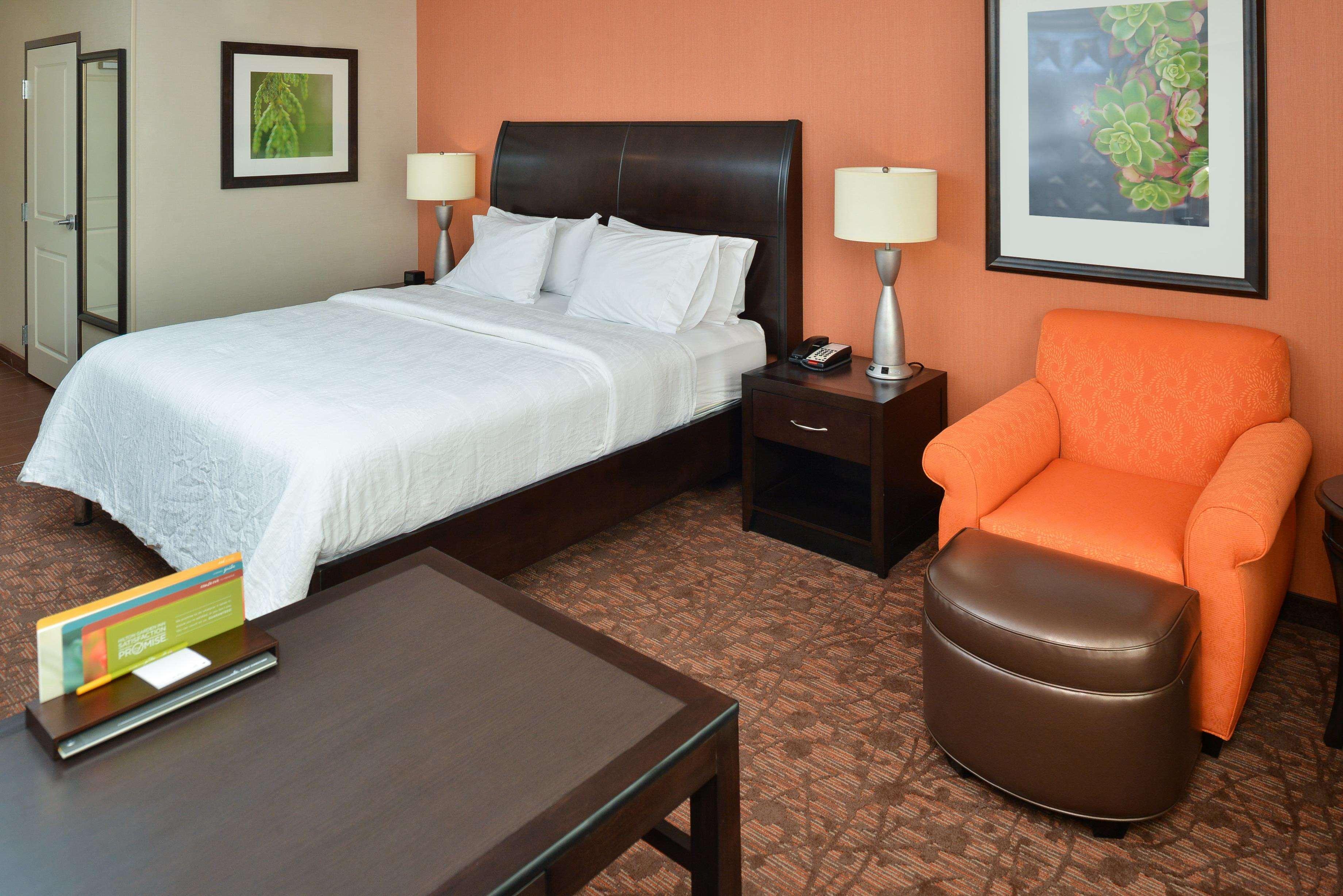 Hilton Garden Inn West Chester Bagian luar foto