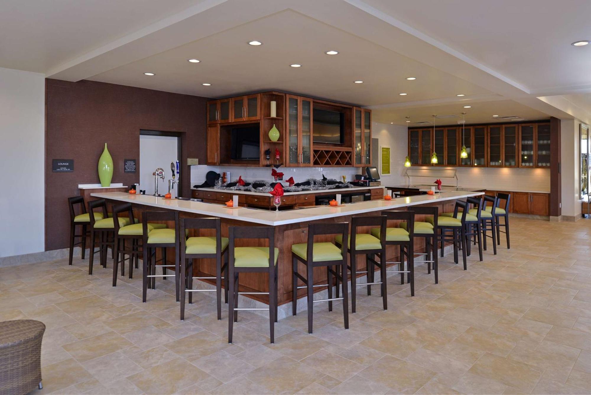 Hilton Garden Inn West Chester Bagian luar foto