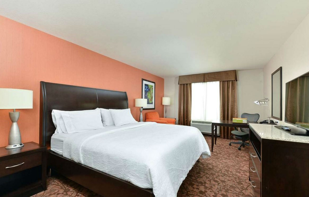 Hilton Garden Inn West Chester Bagian luar foto